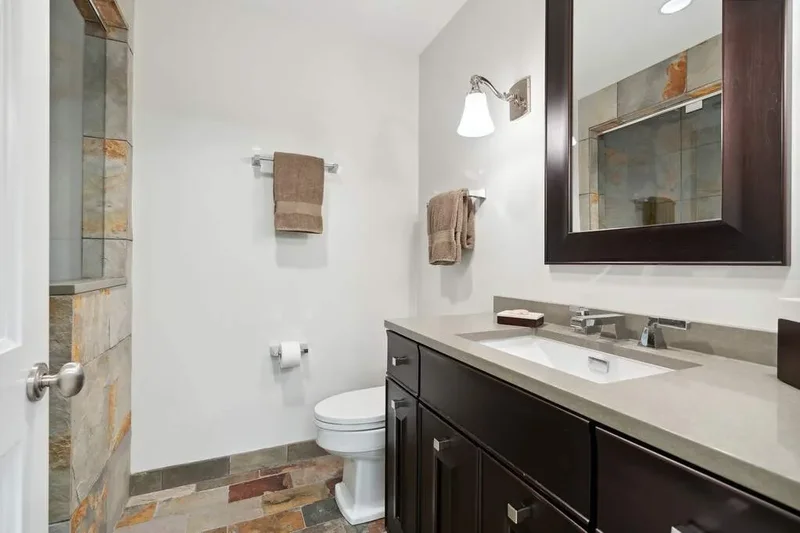 446 W. Huron Street, Chicago, IL, 60654, USA, Chicago, Illinois, United States. - Photo 64