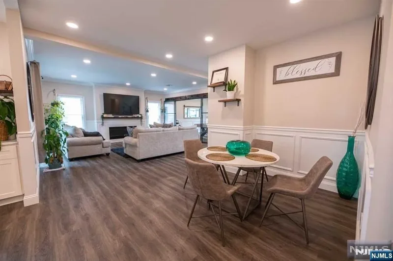 362 Harrison Street, Paramus, NJ 07652, Paramus, New Jersey, United States. - Photo 7