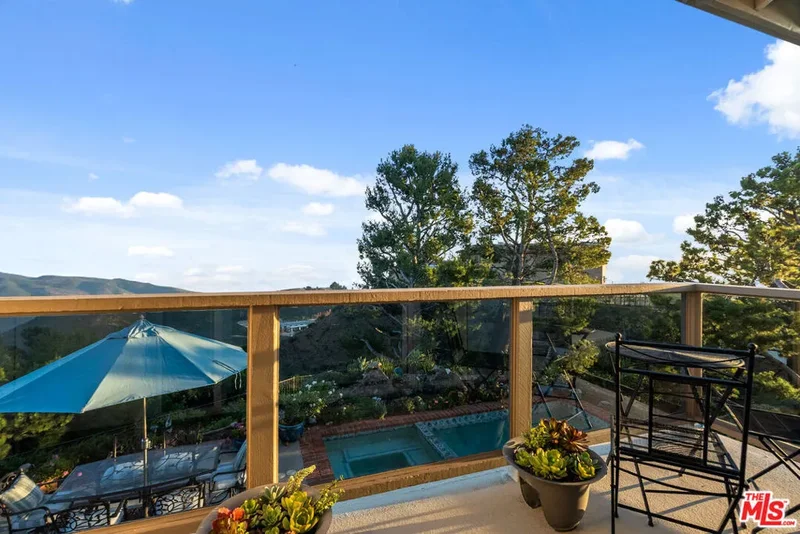 23255 W Paloma Blanca Drive, Malibu, California, United States. - Photo 20