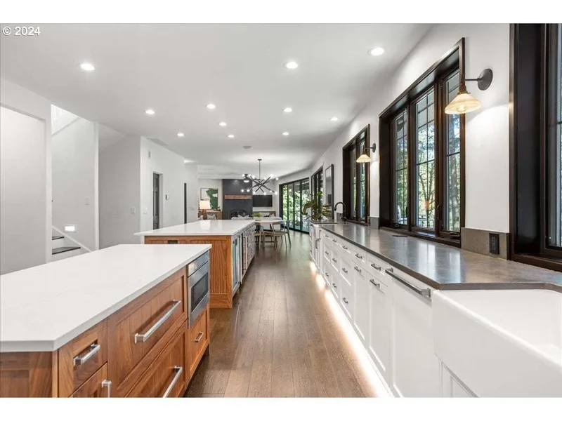 7240 NW Summitview Dr, Portland, OR 97229, Portland, Oregon, United States. - Photo 9
