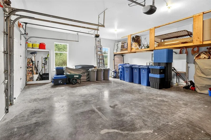 319 Stebbings Rd, Shawnigan Lake, BC V8H 2J1, Shawnigan Lake, British Columbia, Canada. - Photo 11