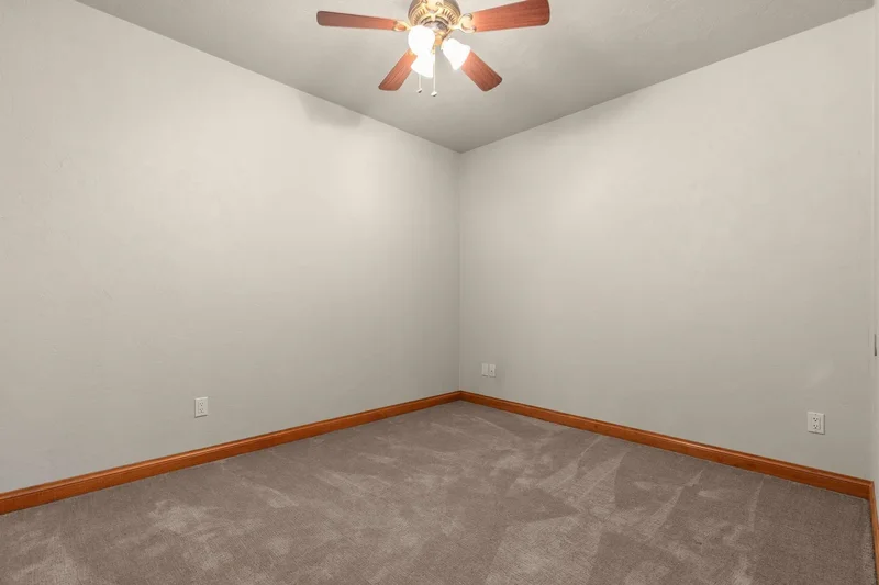 592 Cornrow Lane, Combined Locks, WI 54113, Combined Locks, Wisconsin, United States. - Photo 17