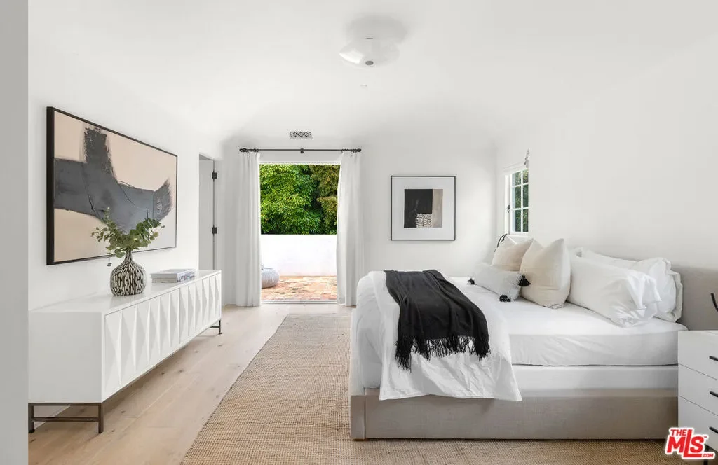 1084 Golf Road, Montecito, California, United States. - Photo 21