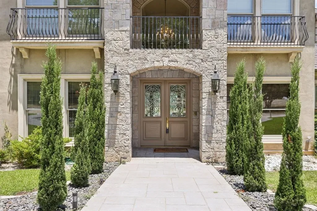 6065 Dilbeck Lane, Dallas, Texas, United States. - Photo 3