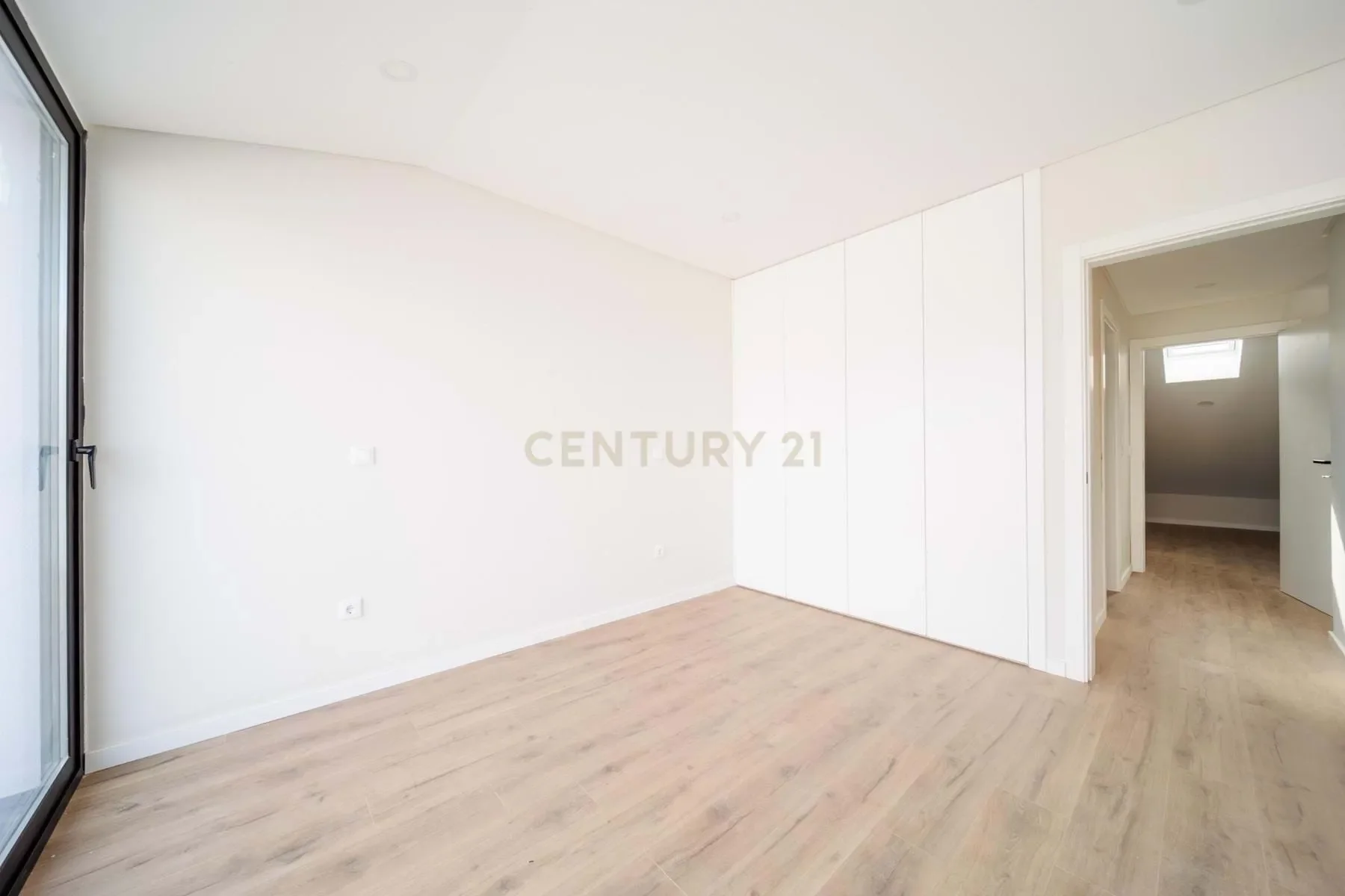 Gallery photo 11