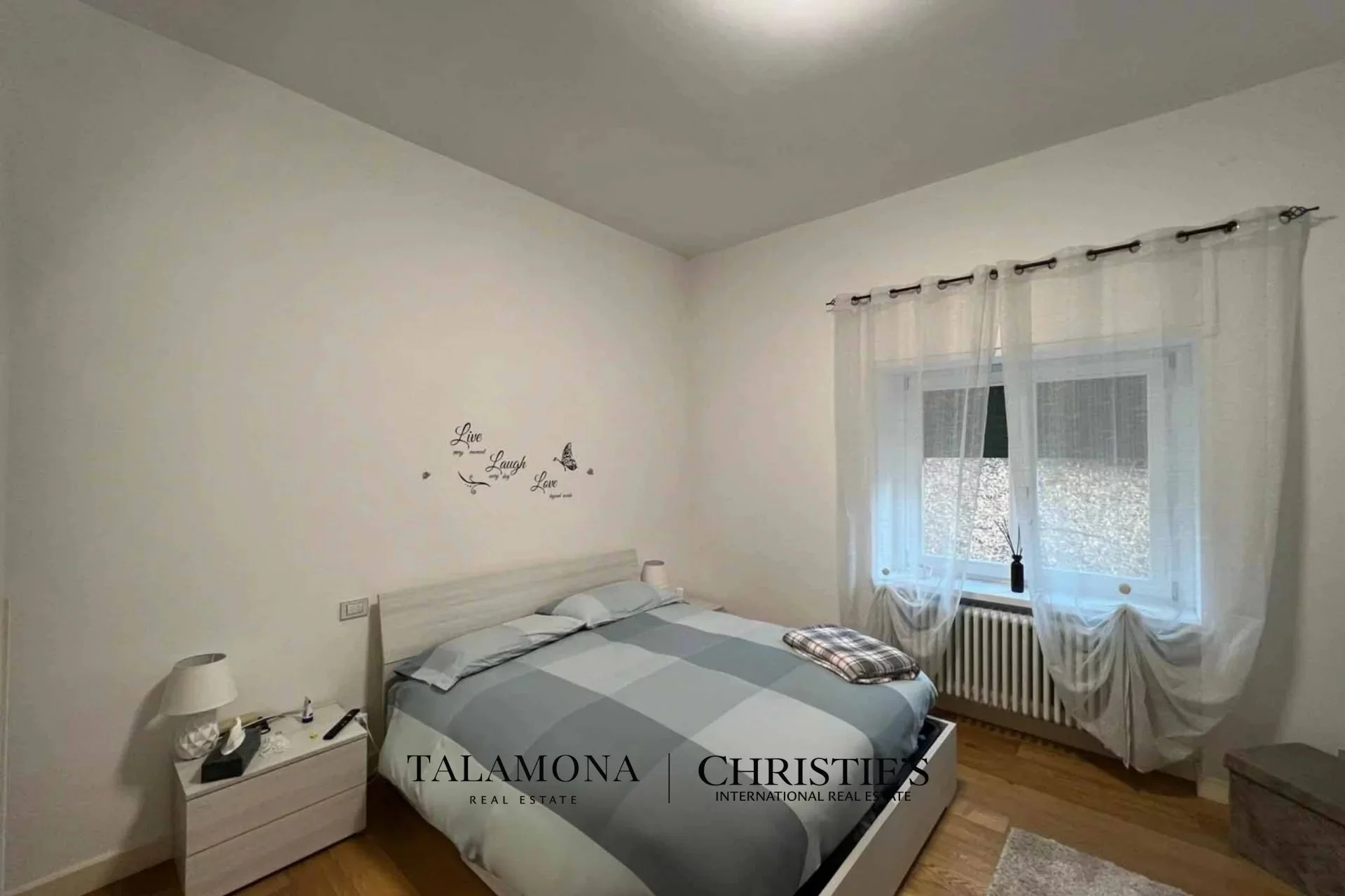 Gallery photo 11
