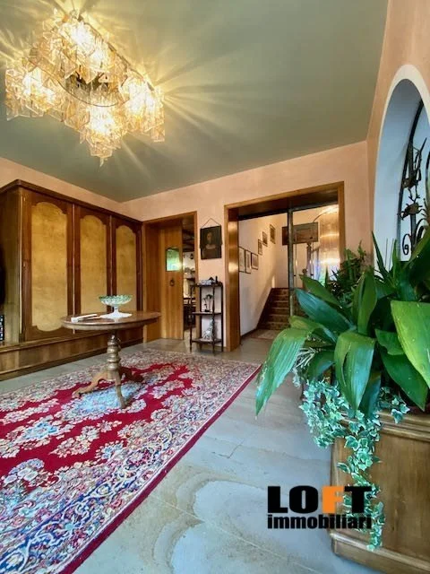 Gallery photo 1