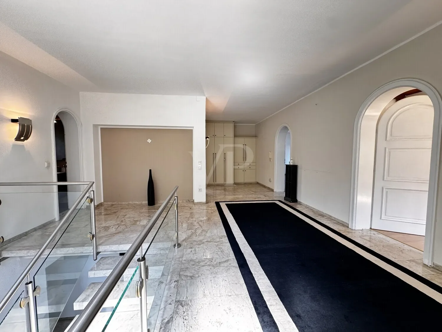 Gallery photo 11