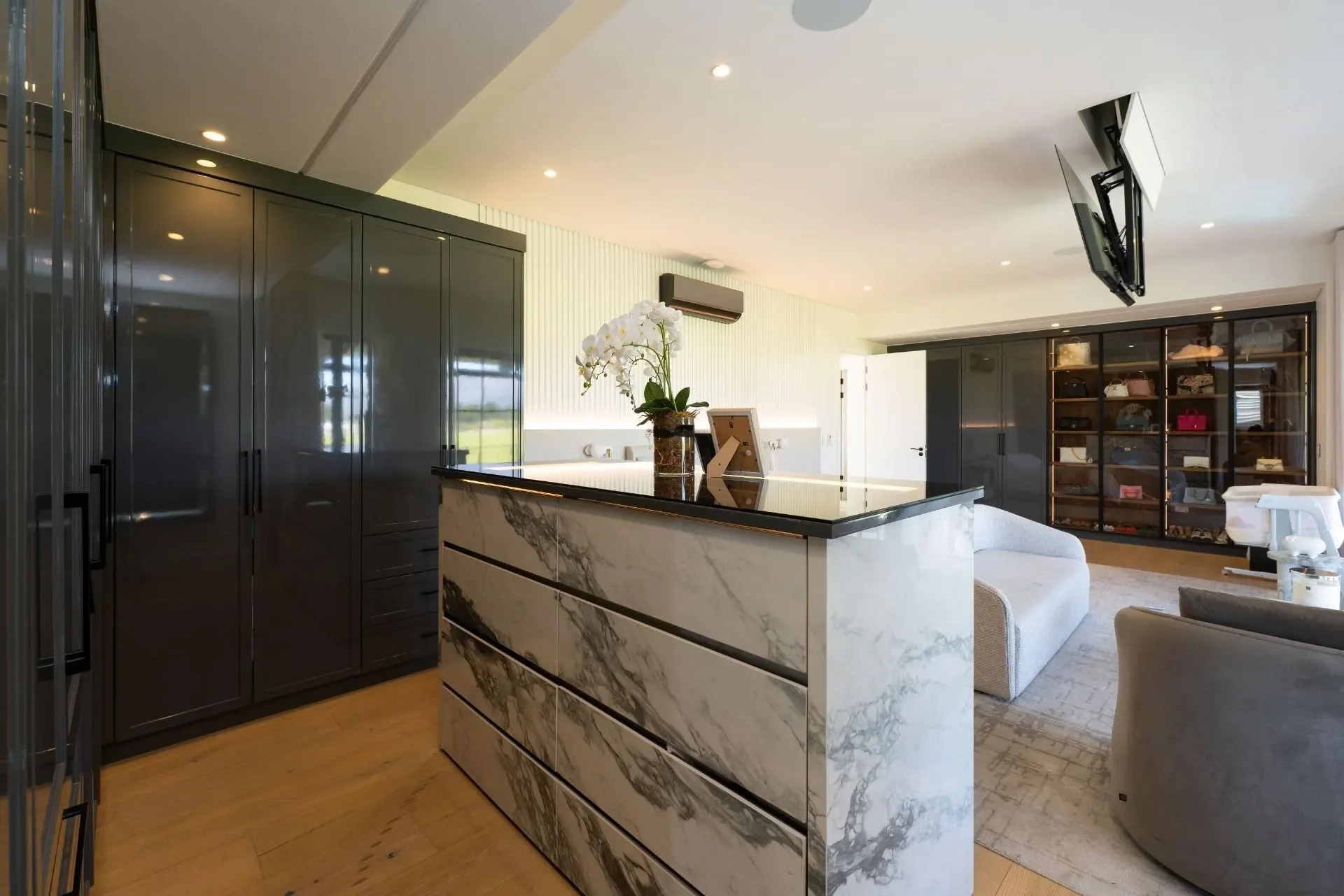Gallery photo 11
