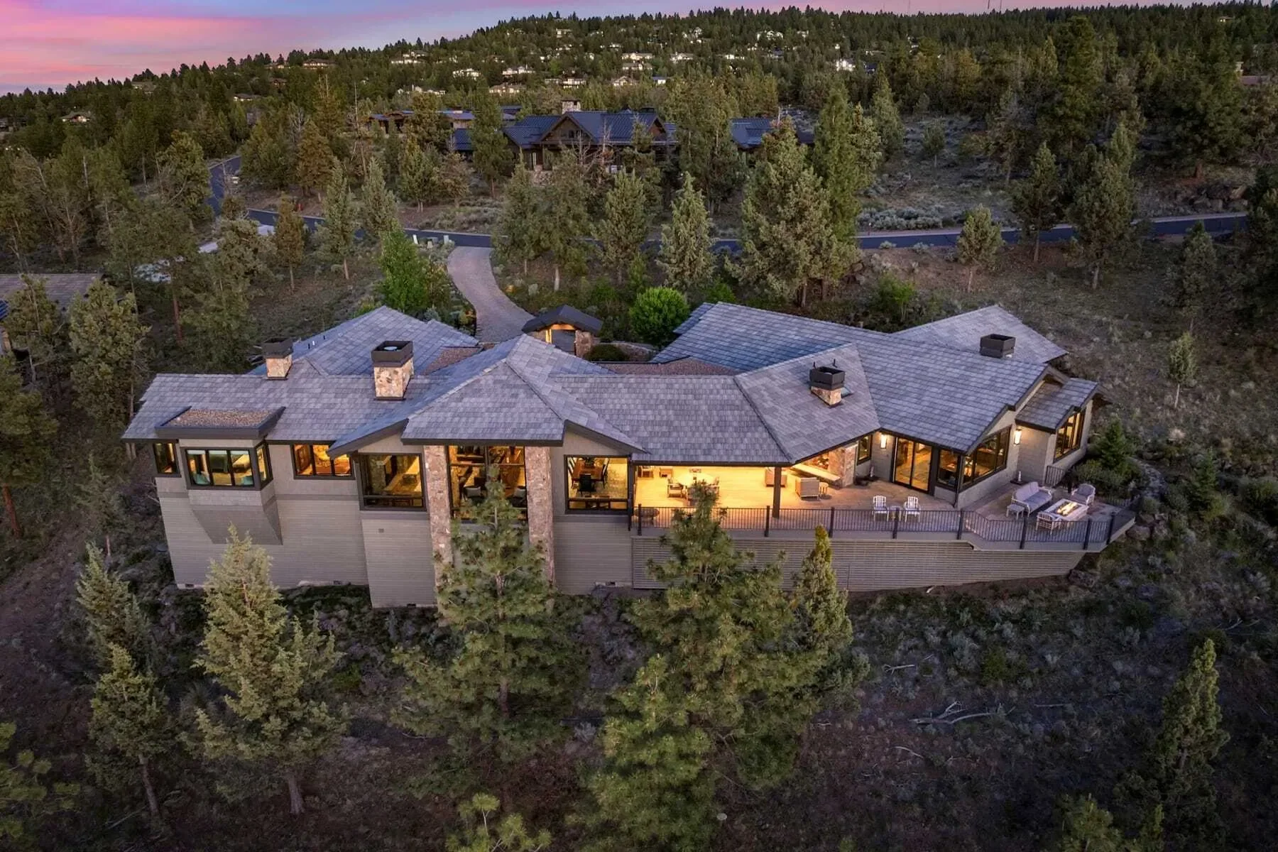 3481 NW Greenleaf Way , Bend, OR 97703, Bend, Oregon, United States. - Photo 44
