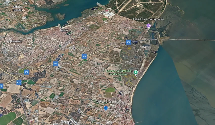Land for Urbanization in Alto Chafariz, Alcochete