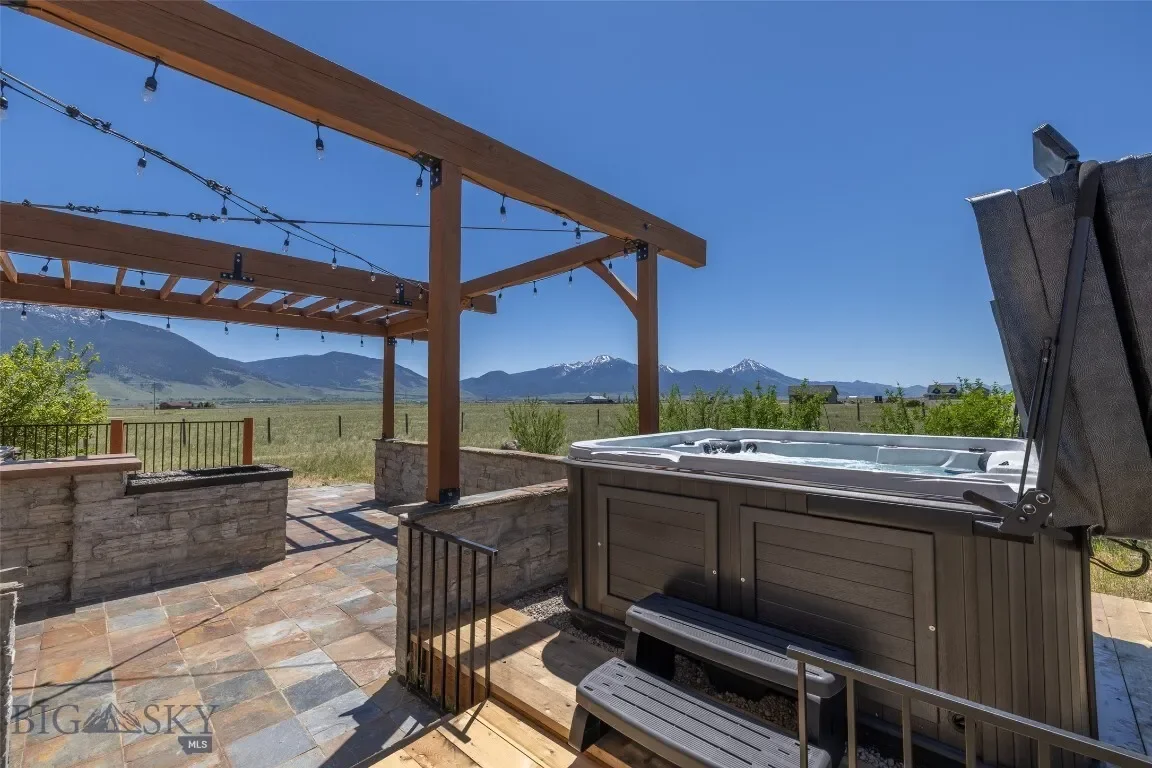 138 Inverness, Livingston, Montana, United States. - Photo 8