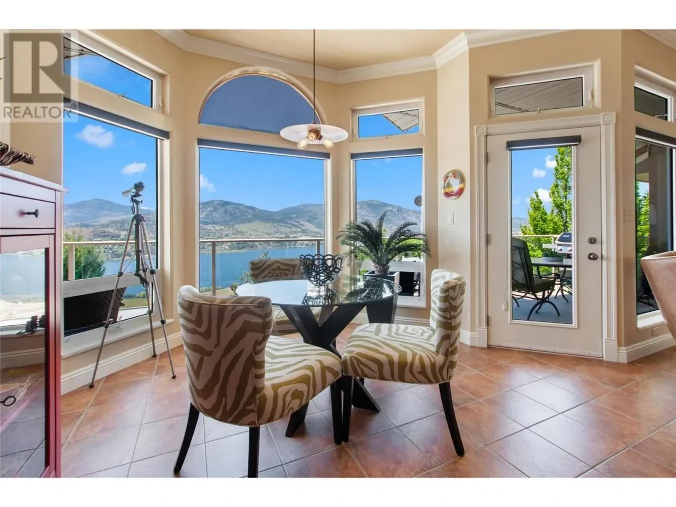 153 Apple Road, Okanagan Falls, British Columbia, Canada. - Photo 14