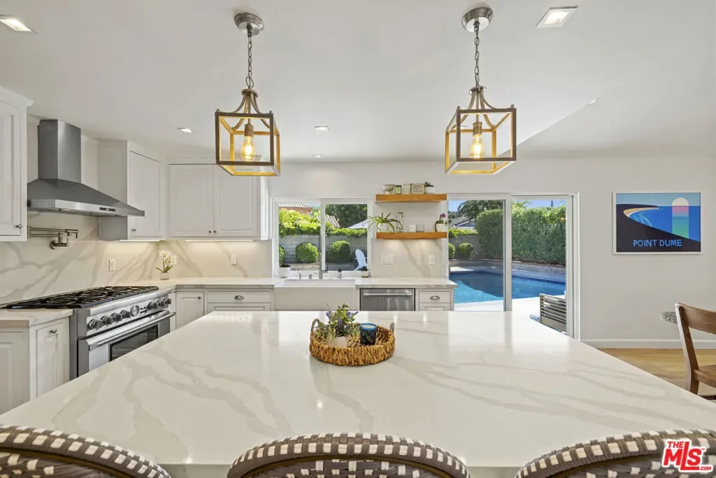 4551 Wolsey Court, Thousand Oaks, California, United States. - Photo 18
