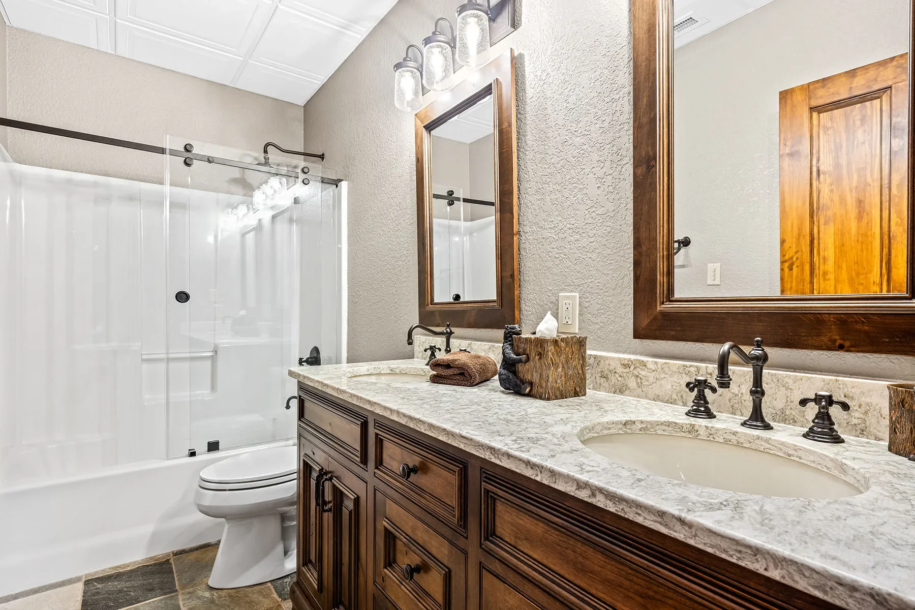 82 Running Ridge Road, Asheville, NC 28804, Asheville, North Carolina, United States. - Photo 14