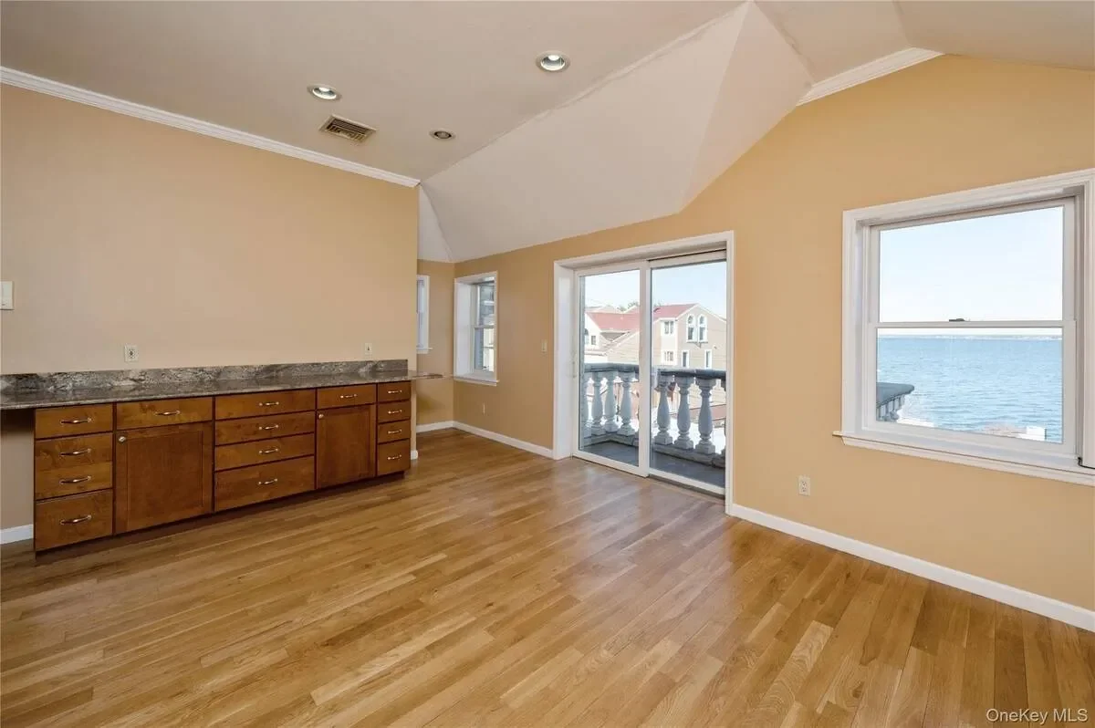 Gallery photo 7