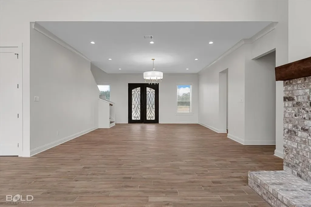 5115 Oaklawn Park Drive, Shreveport, Louisiana, United States. - Photo 1