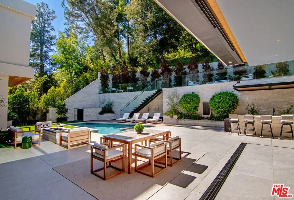 2641 Hutton Drive, Beverly Hills, California, United States. - Photo 49