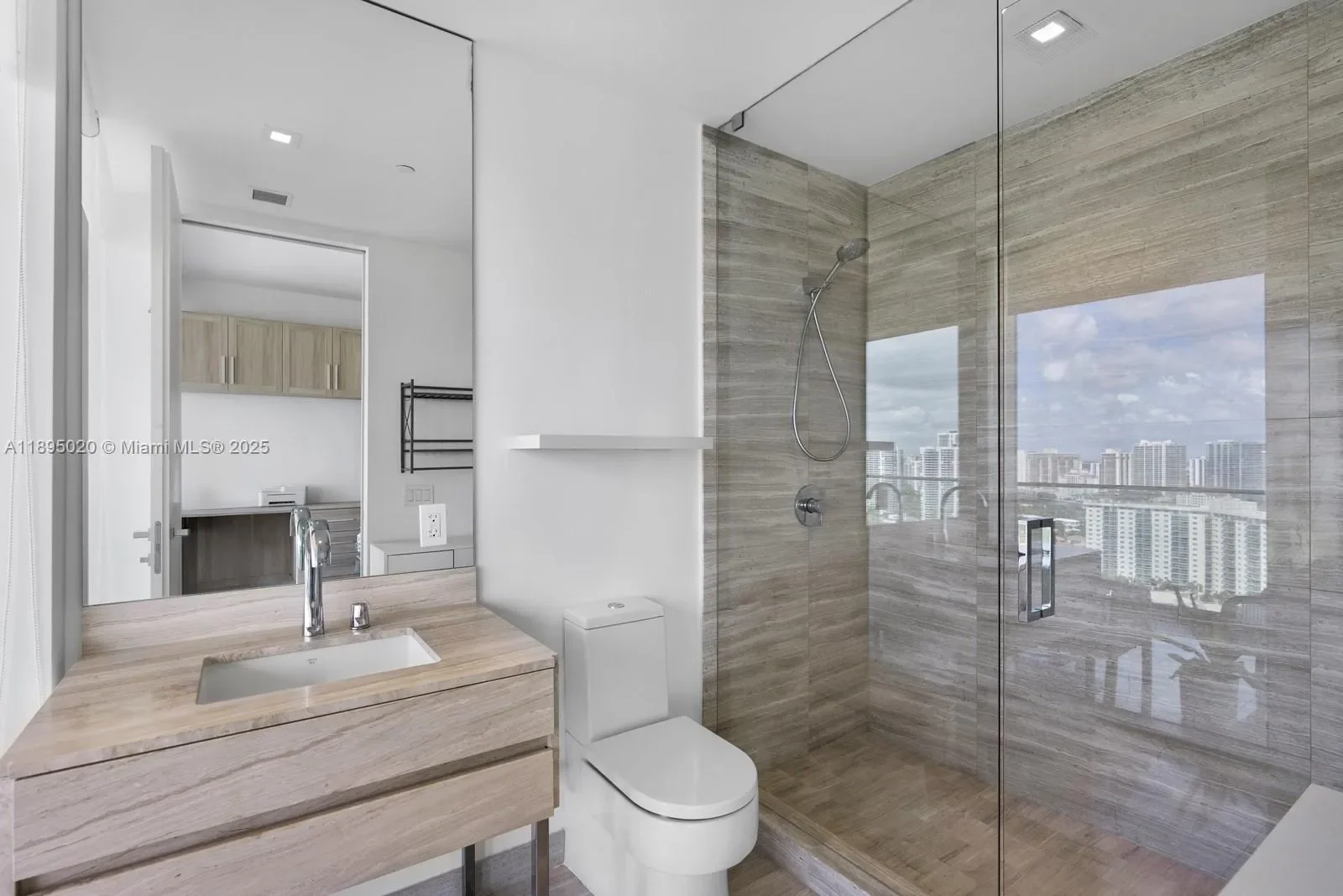 18975 Collins Ave 2101, Golden Beach, Florida, United States. - Photo 9