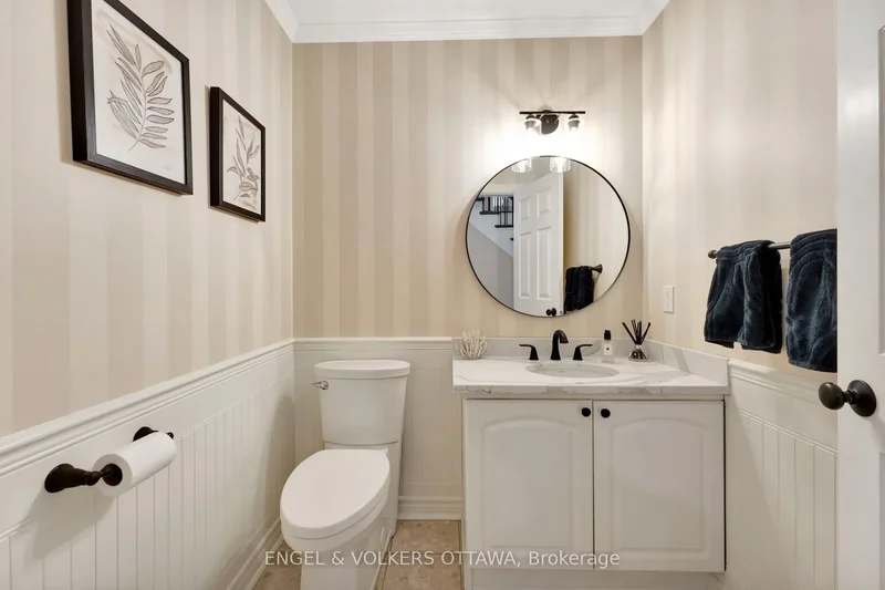 14 Belton Avenue, Ottawa, Ontario, Canada. - Photo 2