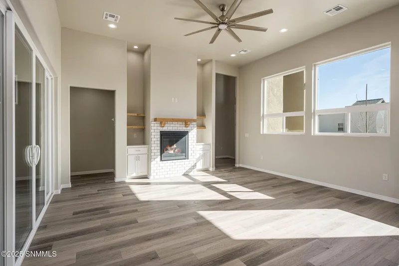 701 Basha Arc, Las Cruces, NM 88005, Las Cruces, New Mexico, United States. - Photo 7