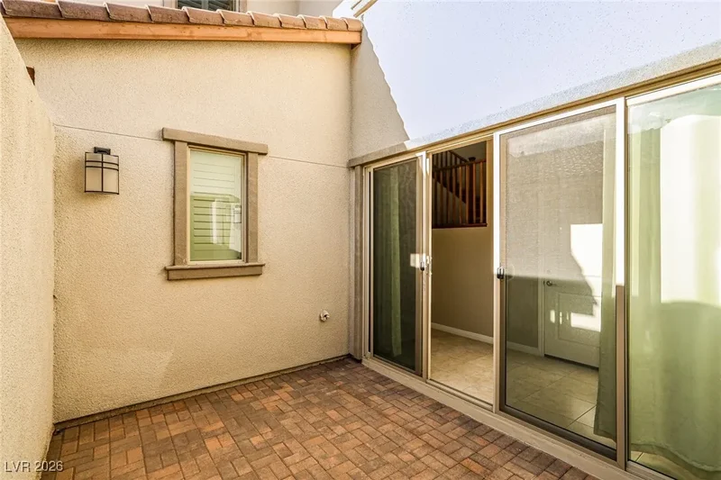 363 Molinetto Street, Las Vegas, Nevada, United States. - Photo 7