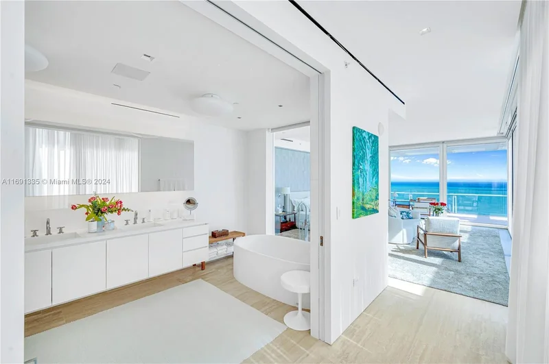 9111 Collins Ave N-PH6, Bal Harbour, Florida, United States. - Photo 28
