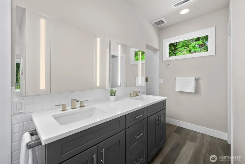 7020 SE Holmes Island Road, Olympia, WA, 98503, USA, Olympia, Washington, United States. - Photo 16