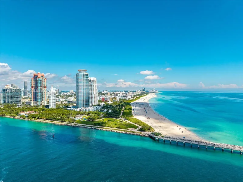 100 S Pointe Dr Unit 3803, Miami Beach, FL 33139, Miami Beach, Florida, United States. - Photo 35
