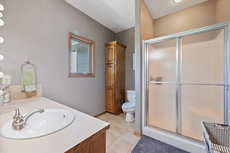 65649 Pease Road, GLENWOOD, IA 51534, Glenwood, Iowa, United States. - Photo 41