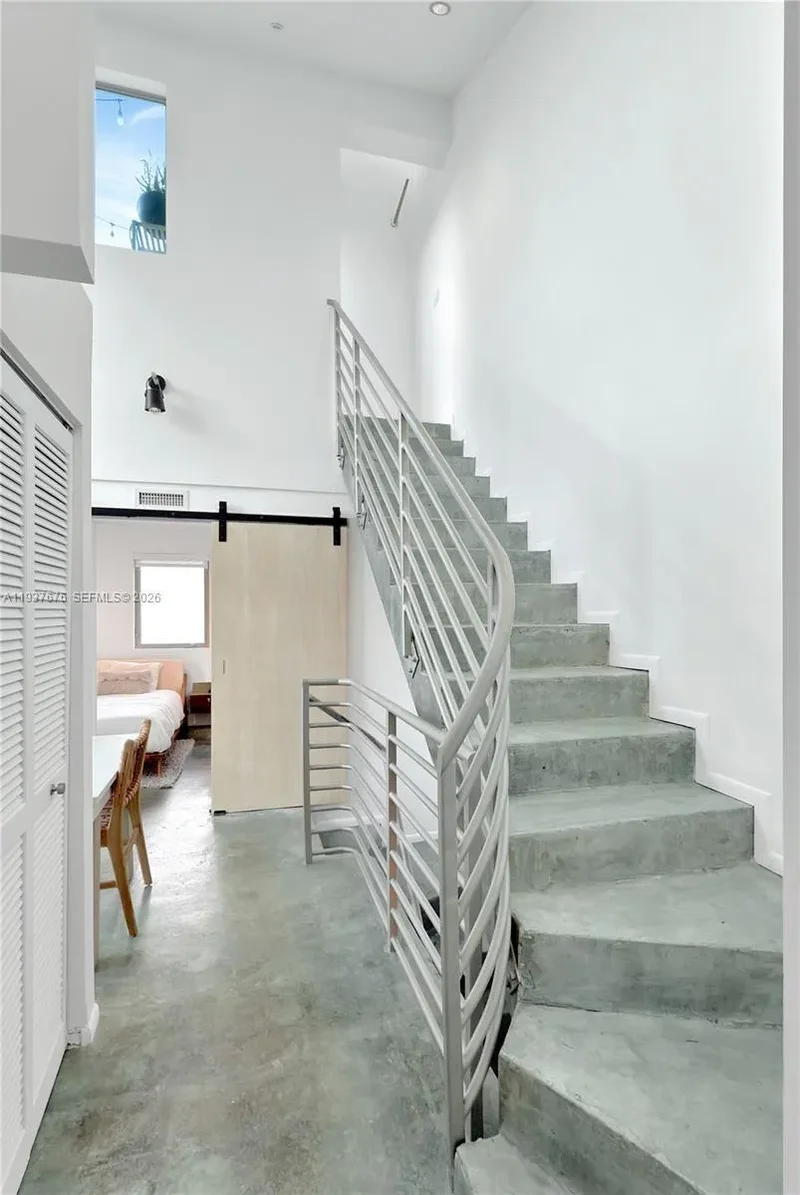 734 Michigan Ave 7, Miami Beach, Florida, United States. - Photo 22
