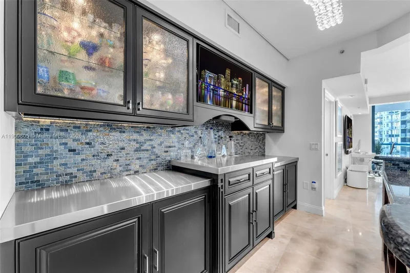333 Las Olas Way 2505, Fort Lauderdale, Florida, United States. - Photo 11
