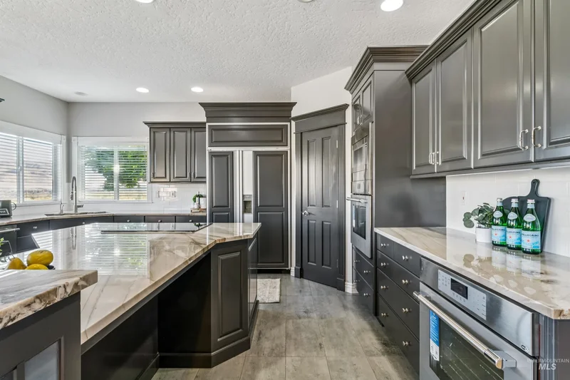 5288 S Farmhouse Place, Boise, ID 83716-9014, Boise, Idaho, United States. - Photo 16