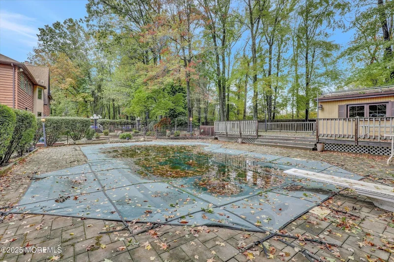 17 Emerald Drive, Marlboro Township, New Jersey, United States. - Photo 61