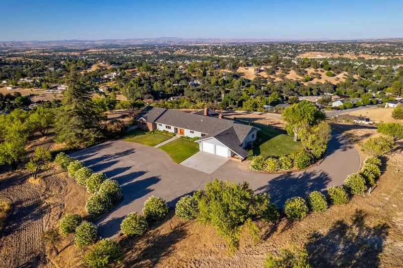 490 Pacific Avenue , Paso Robles, CA 93446, Paso Robles, California, United States. - Photo 57