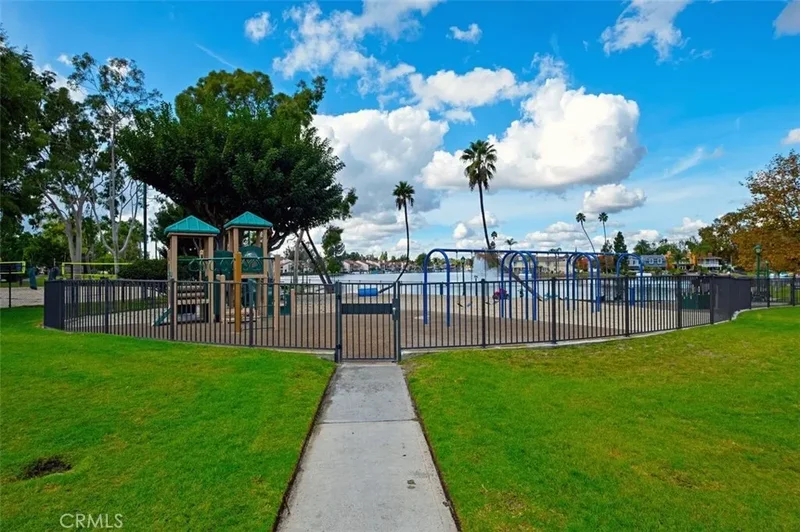 21832 Bass Lake, Lake Forest, CA 92630, Lake Forest, California, United States. - Photo 9
