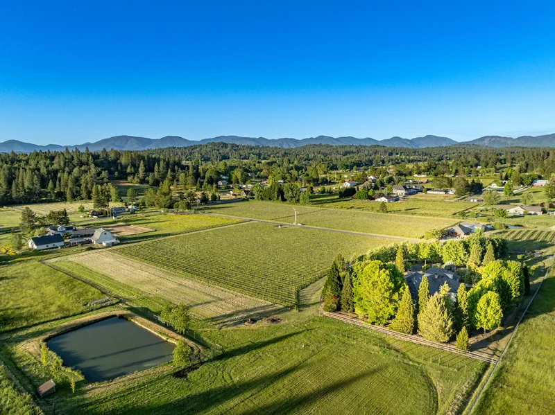 5719 Jerome Prairie, Grants Pass, OR, 97527, USA, Grants Pass, Oregon, United States. - Photo 80