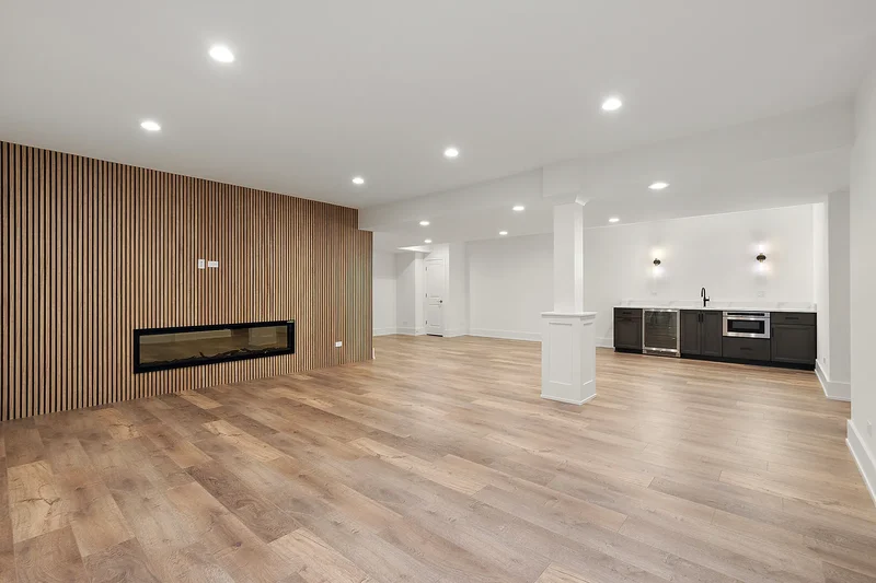 11045 Lizmore Lane, Orland Park, IL 60467, Orland Park, Illinois, United States. - Photo 27
