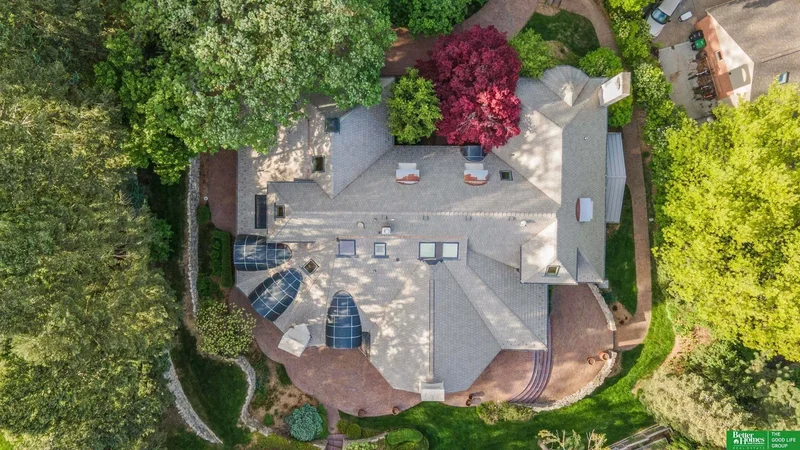 9465 Jackson Circle, Omaha, NE 68114, Omaha, Nebraska, United States. - Photo 35