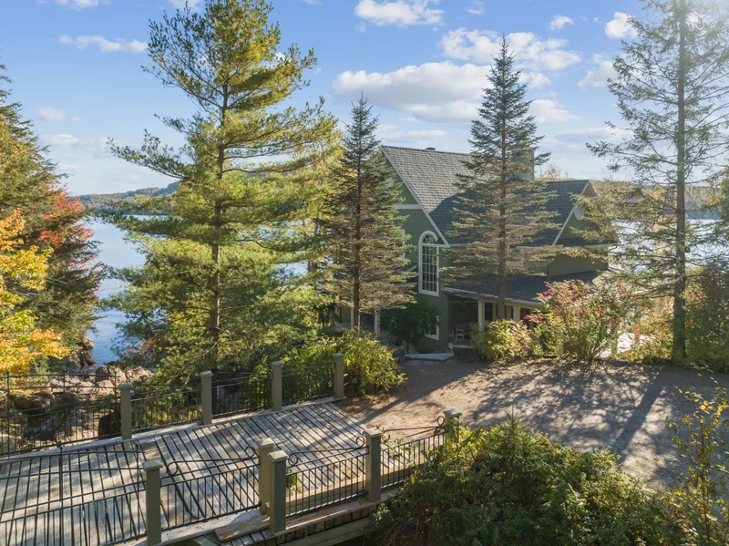 102 Imp. des Cascades, Mont-Tremblant, Quebec, Canada. - Photo 61