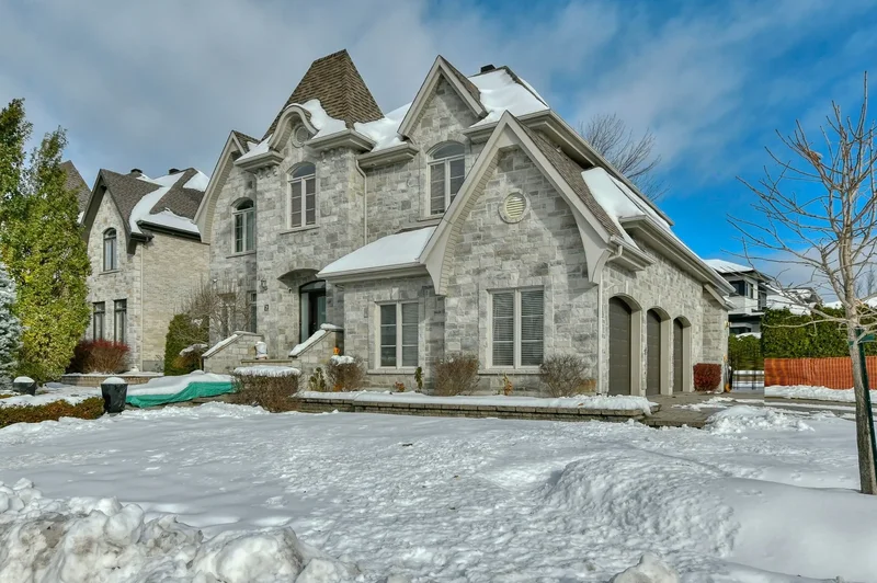 2 Rue de Dampierre, Blainville, Quebec, Canada. - Photo 2