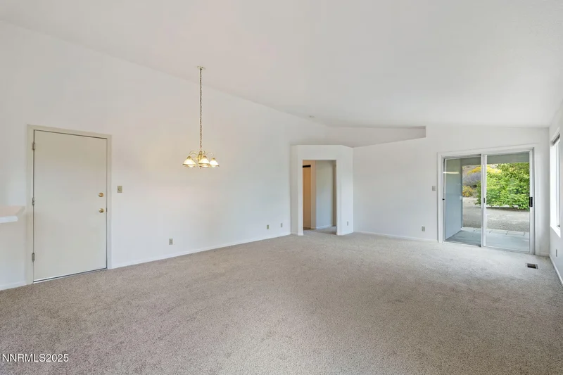6811 Sonterra Lane, Reno, NV 89523, Reno, Nevada, United States. - Photo 15