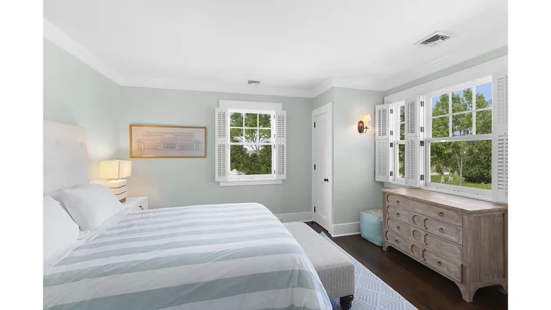 74 Cedar Ln W, Remsenburg-Speonk, New York, United States. - Photo 4