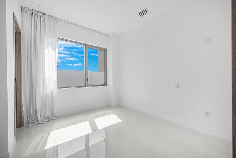 246 NE 6th Avenue Ph, Delray Beach, Florida, United States. - Photo 28