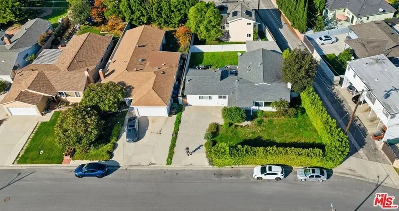 12415 Hammack Street, Los Angeles, California, United States. - Photo 31