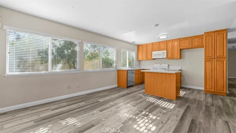 12737 Carob Court, Chino, CA 91710, Chino, California, United States. - Photo 8