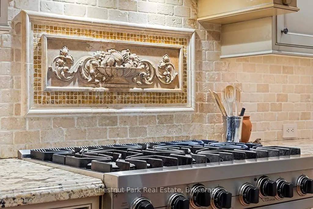 689 4th Avenue E, Owen Sound, Ontario, Canada. - Photo 33