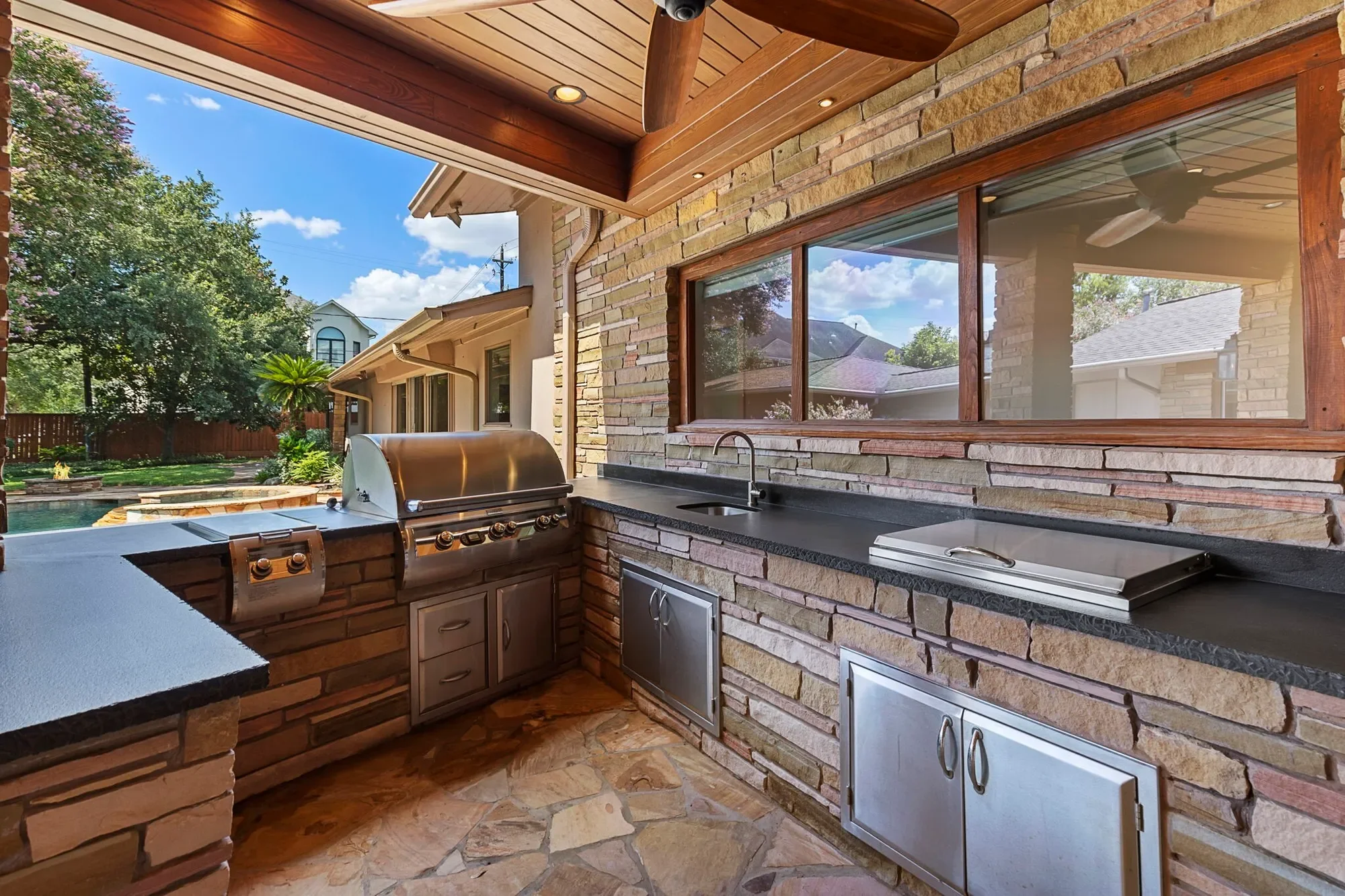 3322 N Braeswood Boulevard, Houston, TX 77025, Houston, Texas, United States. - Photo 21