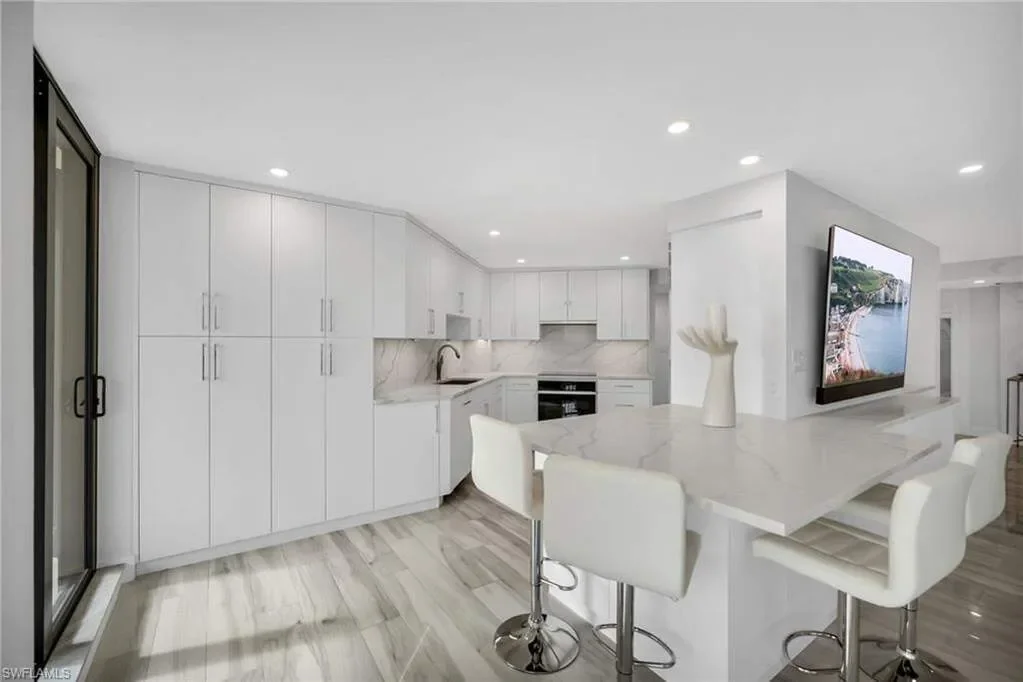 4551 Gulf Shore BLVD, #1805, Naples, FL, 34103, USA, Naples, Florida, United States. - Photo 6