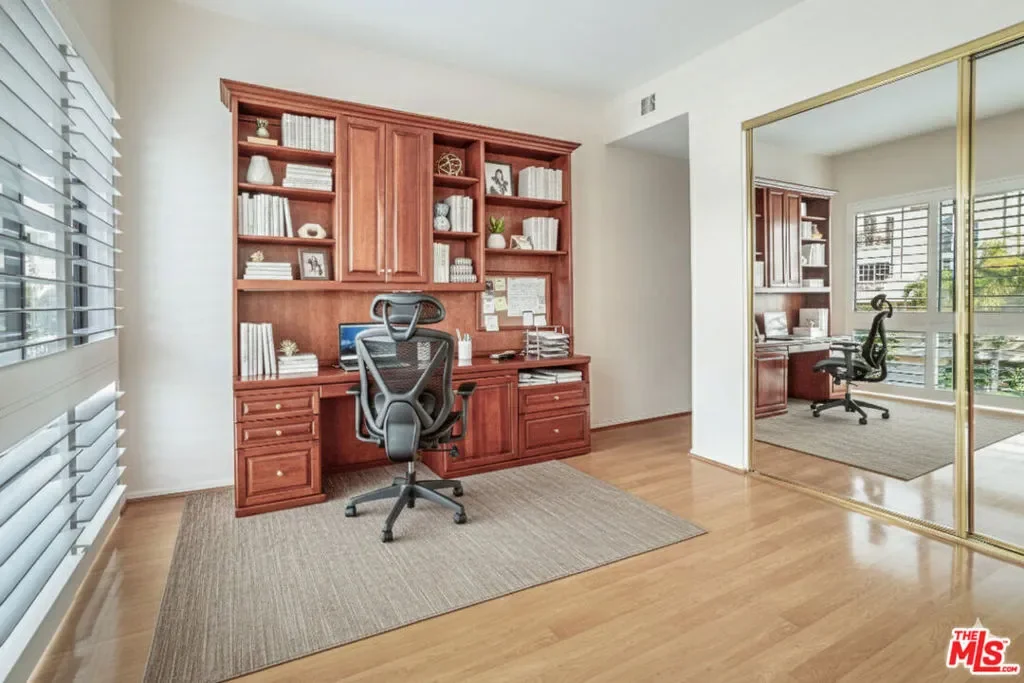 11808 Dorothy Street 206, Los Angeles, California, United States. - Photo 9